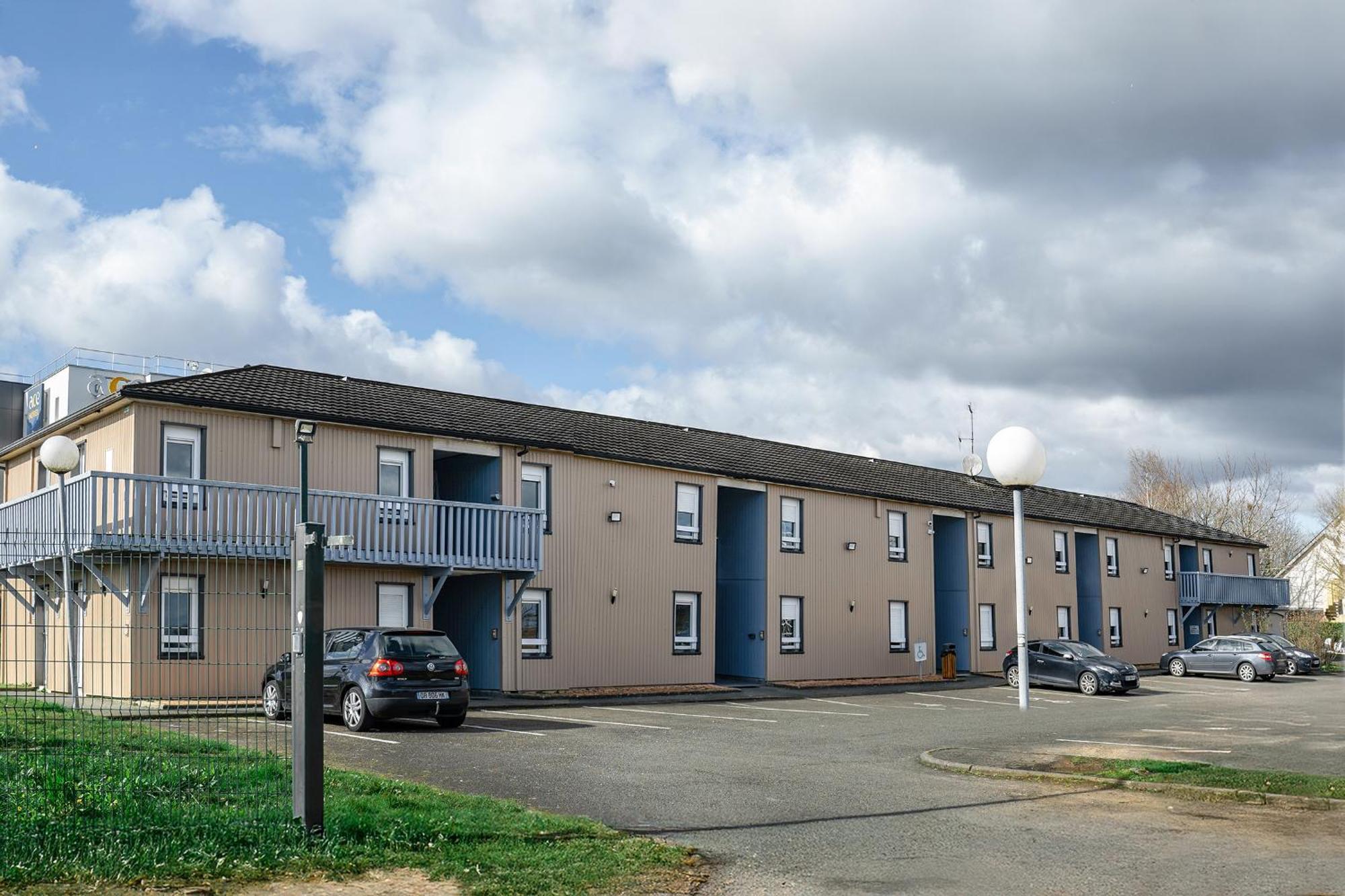 Fasthotel Le Mans Nord Fh Confort Сан-Сатурнин Екстериор снимка